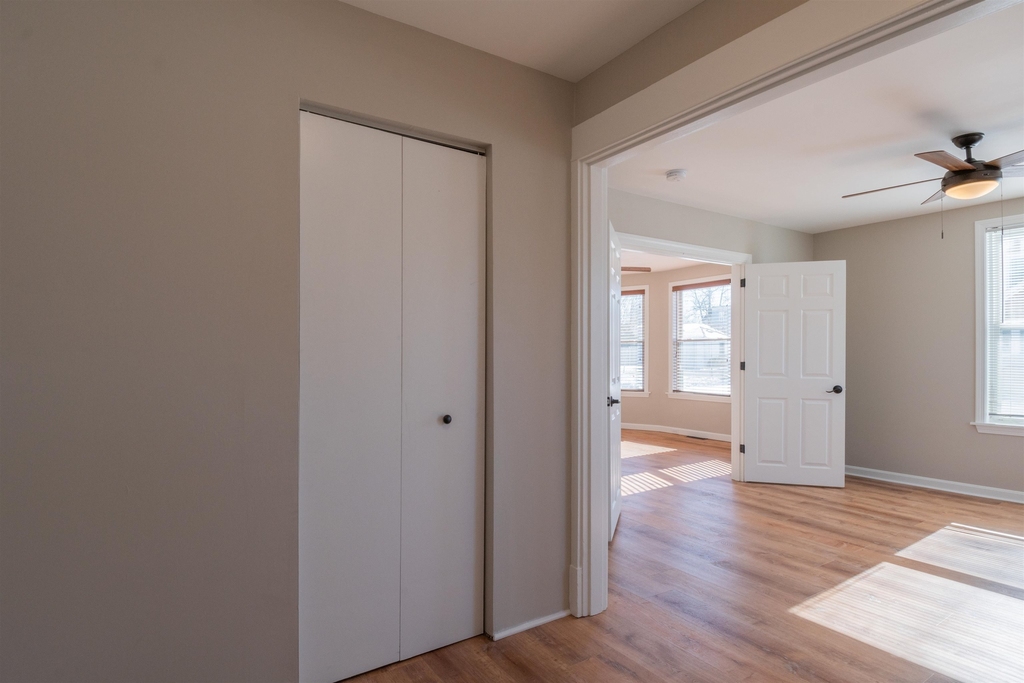 115 Belmont - Photo 25