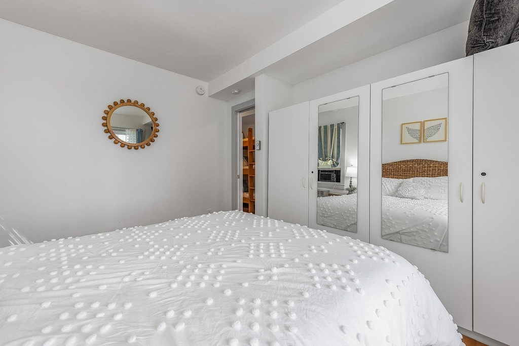 1497 Ocean - Photo 2