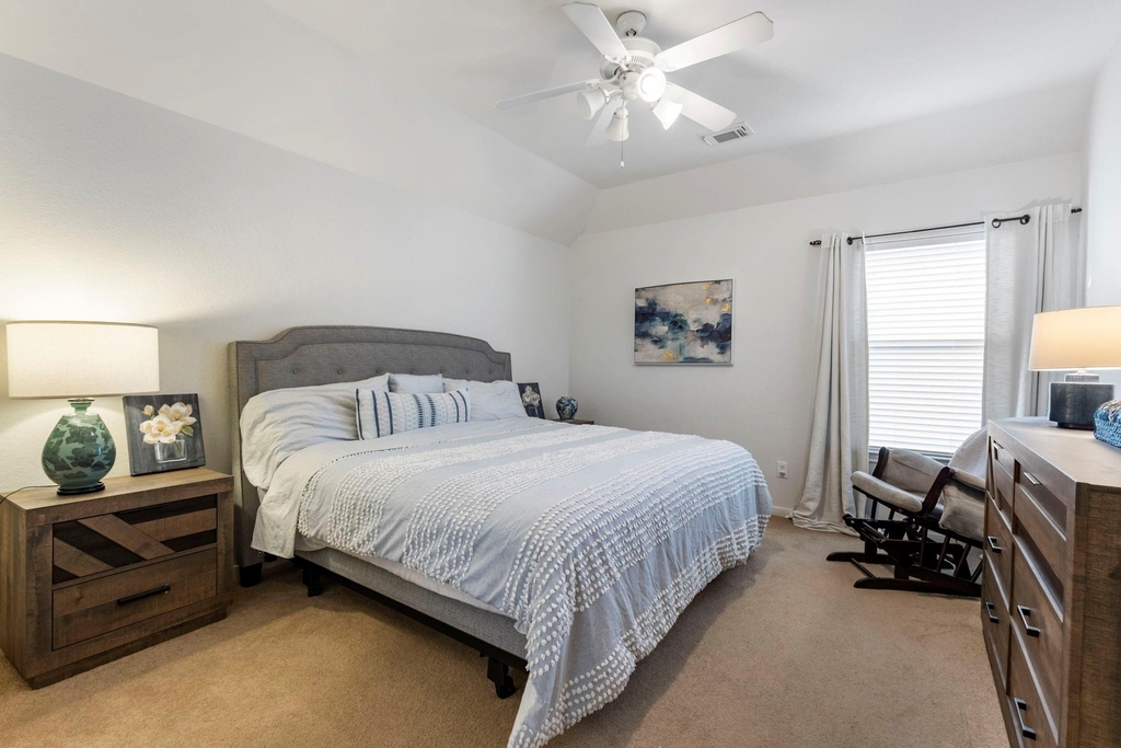 19403 Country Village Drive - Photo 33