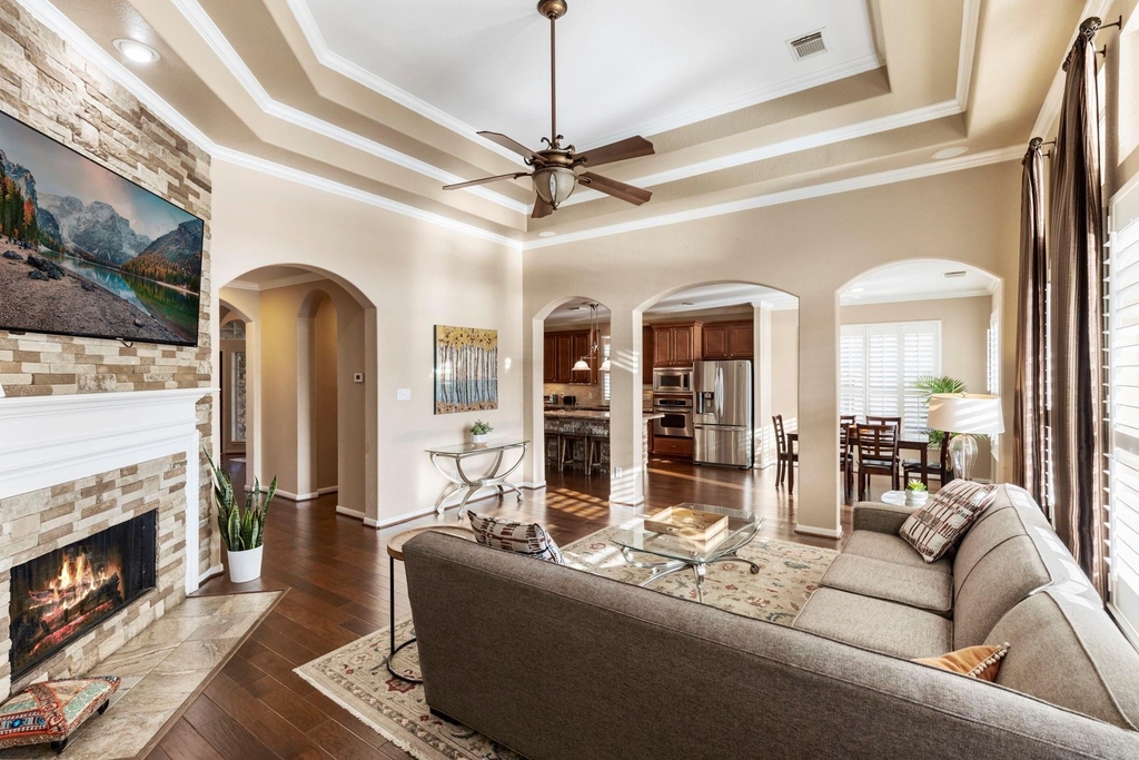 19403 Country Village Drive - Photo 11