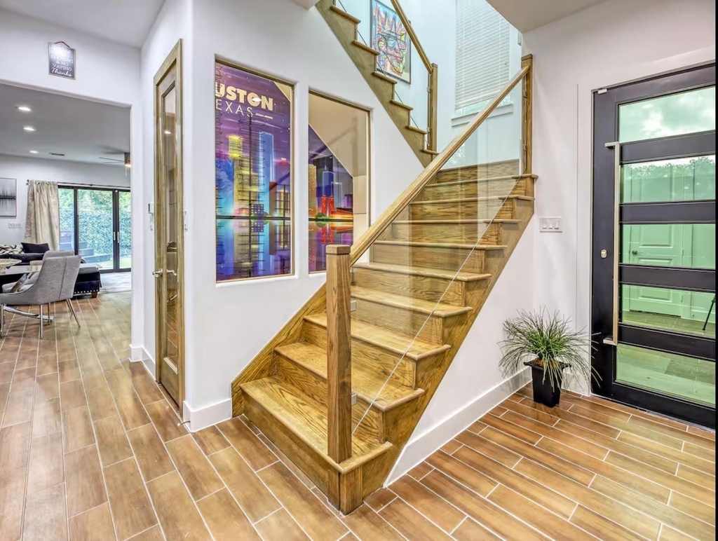 5215 Farmer Street - Photo 1