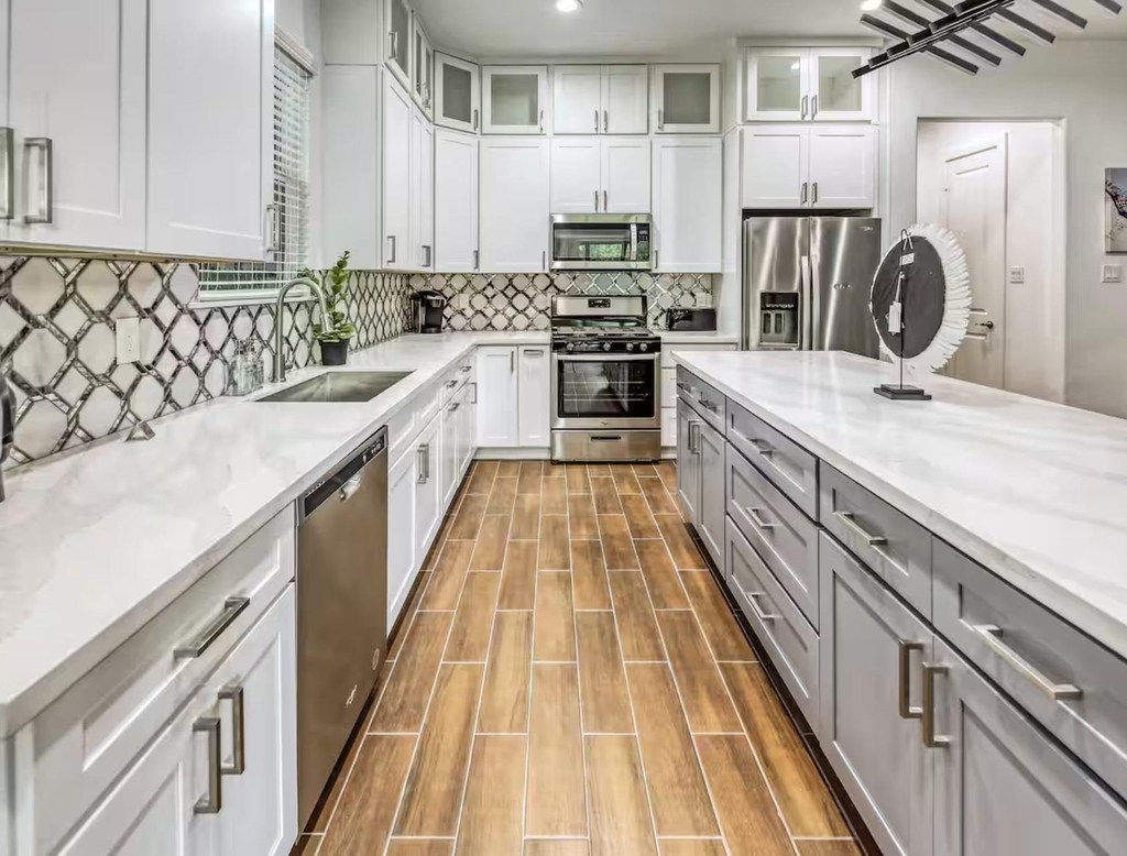 5215 Farmer Street - Photo 9