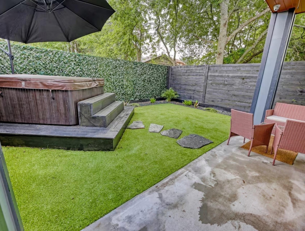 5215 Farmer Street - Photo 23