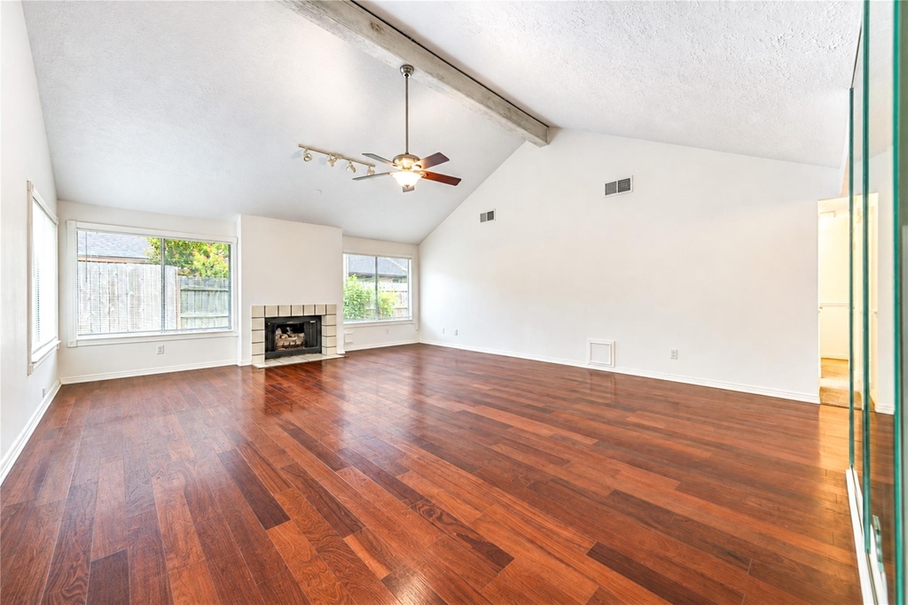 1719 Sullins Way - Photo 5