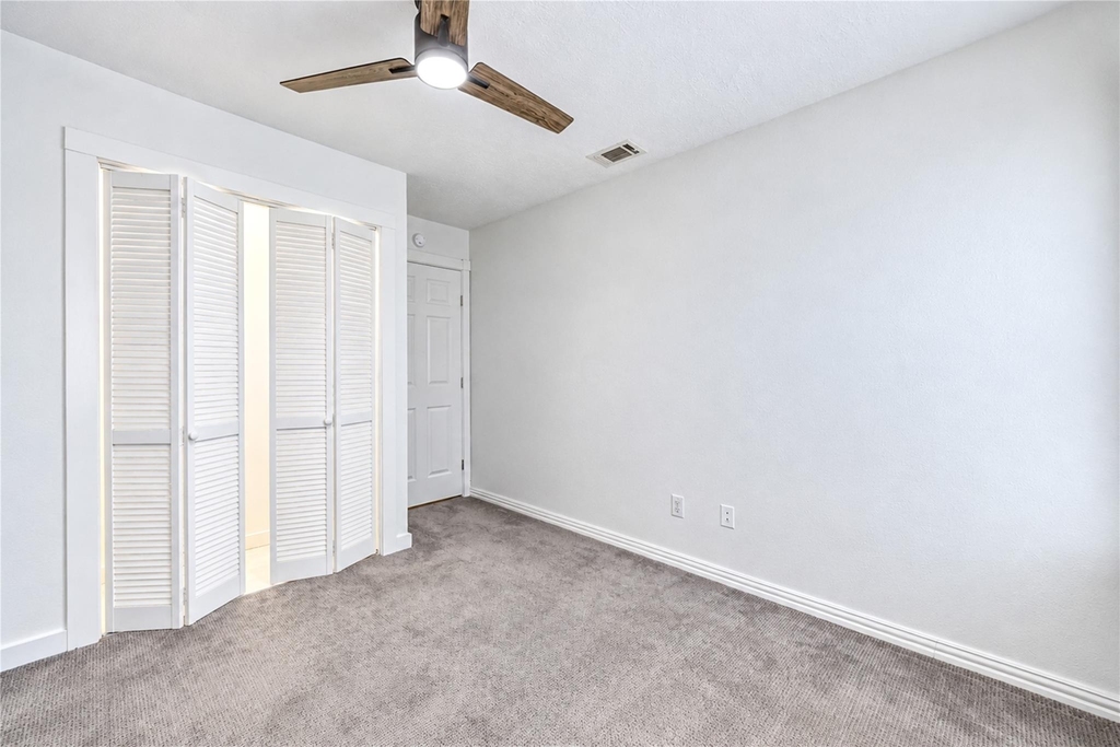 1719 Sullins Way - Photo 15