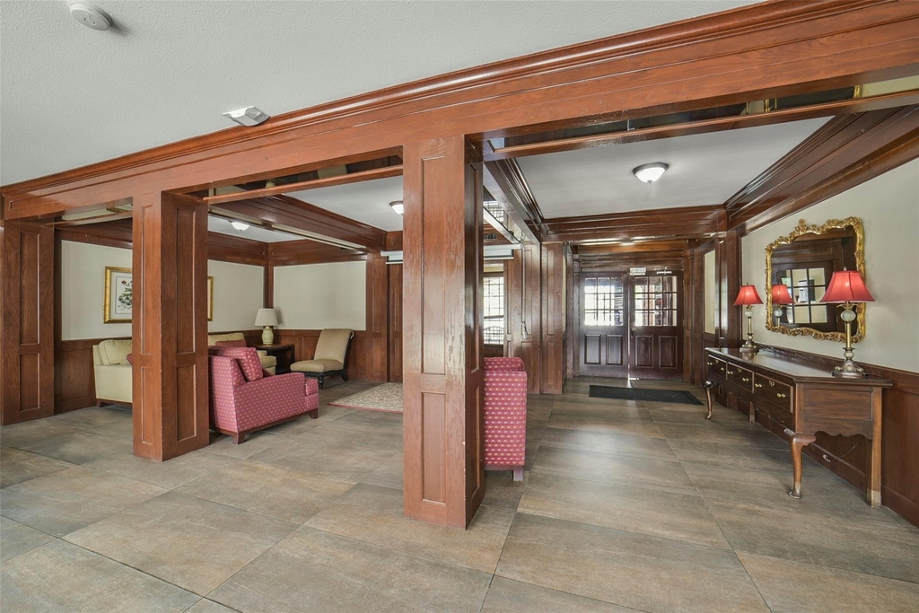 2400 N Braeswood Boulevard - Photo 25