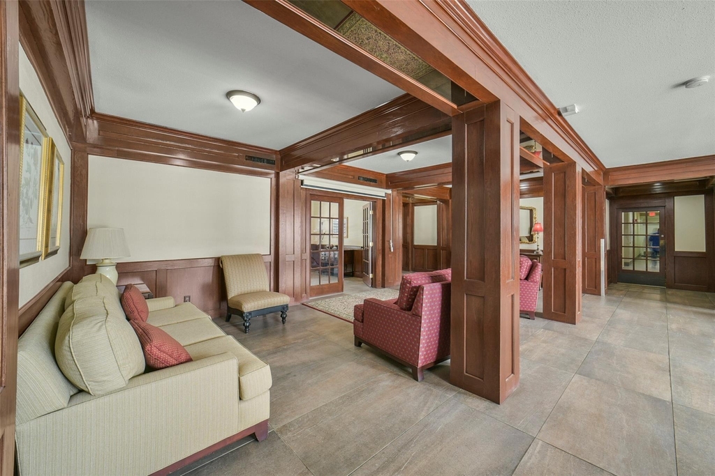 2400 N Braeswood Boulevard - Photo 27