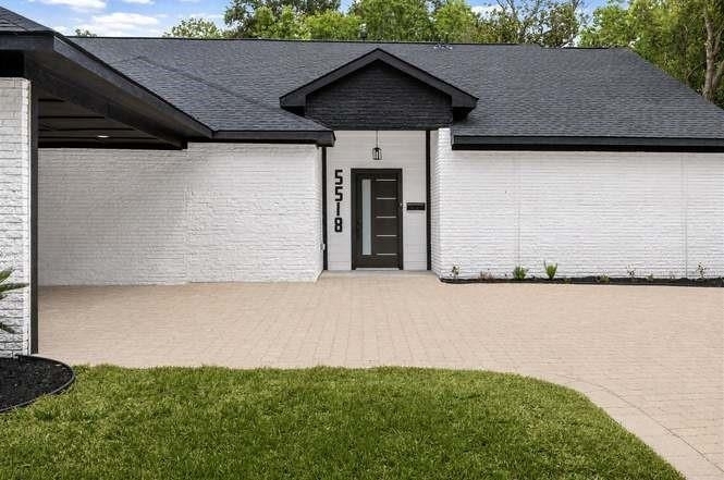 5518 Beechnut Street - Photo 2
