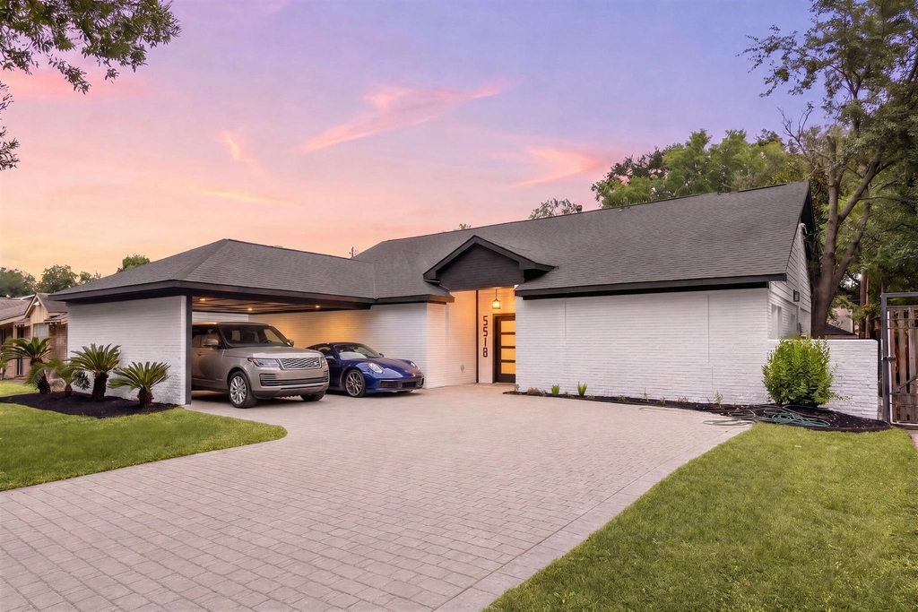 5518 Beechnut Street - Photo 0