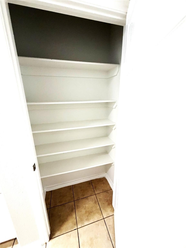 17138 Oakwood Chase Drive - Photo 9