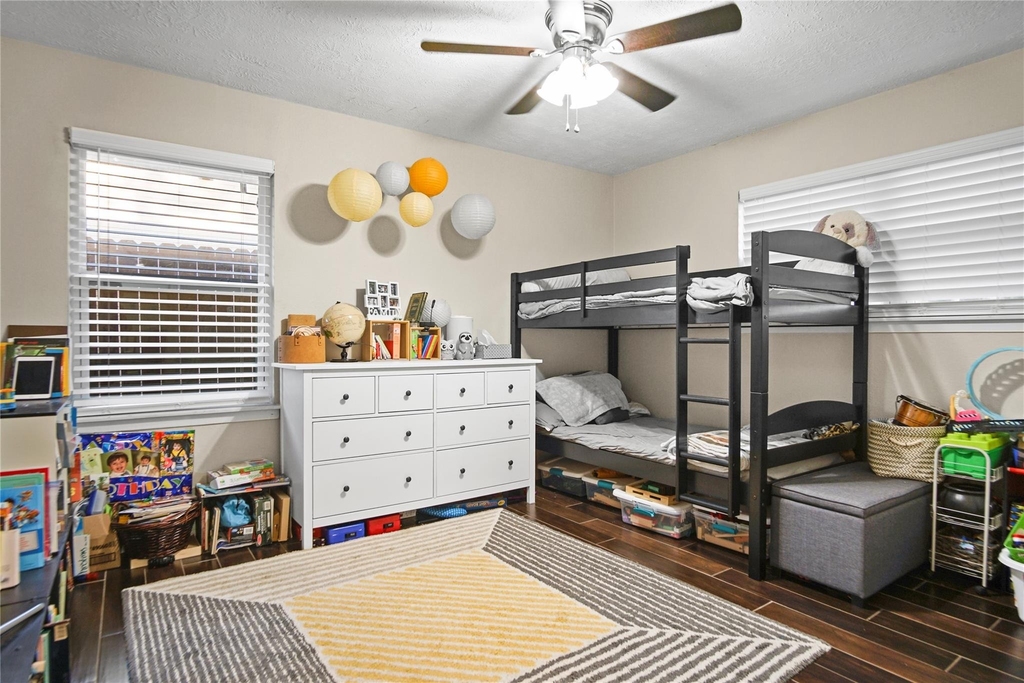 9928 Westview Drive - Photo 6
