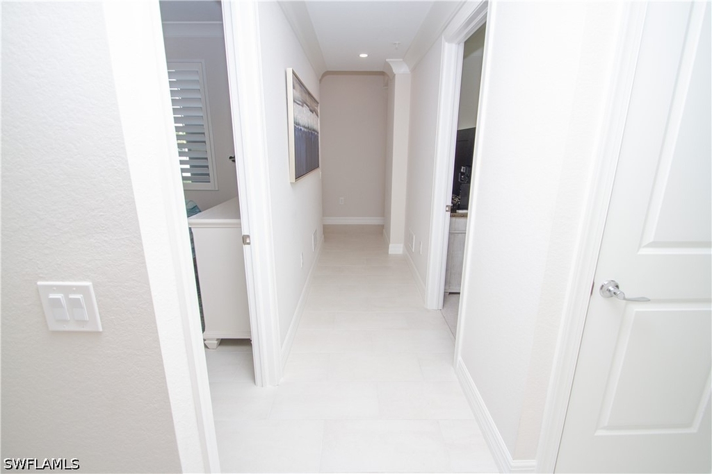 232 Indies Drive E - Photo 10