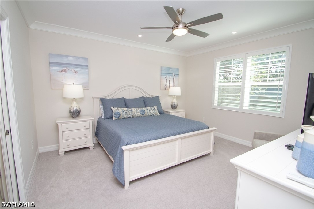 232 Indies Drive E - Photo 19