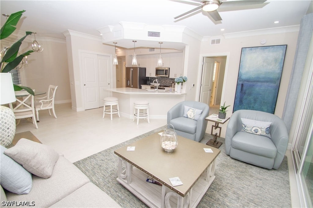 232 Indies Drive E - Photo 6