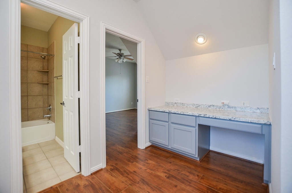 4315 Village Forest Drive - Photo 36