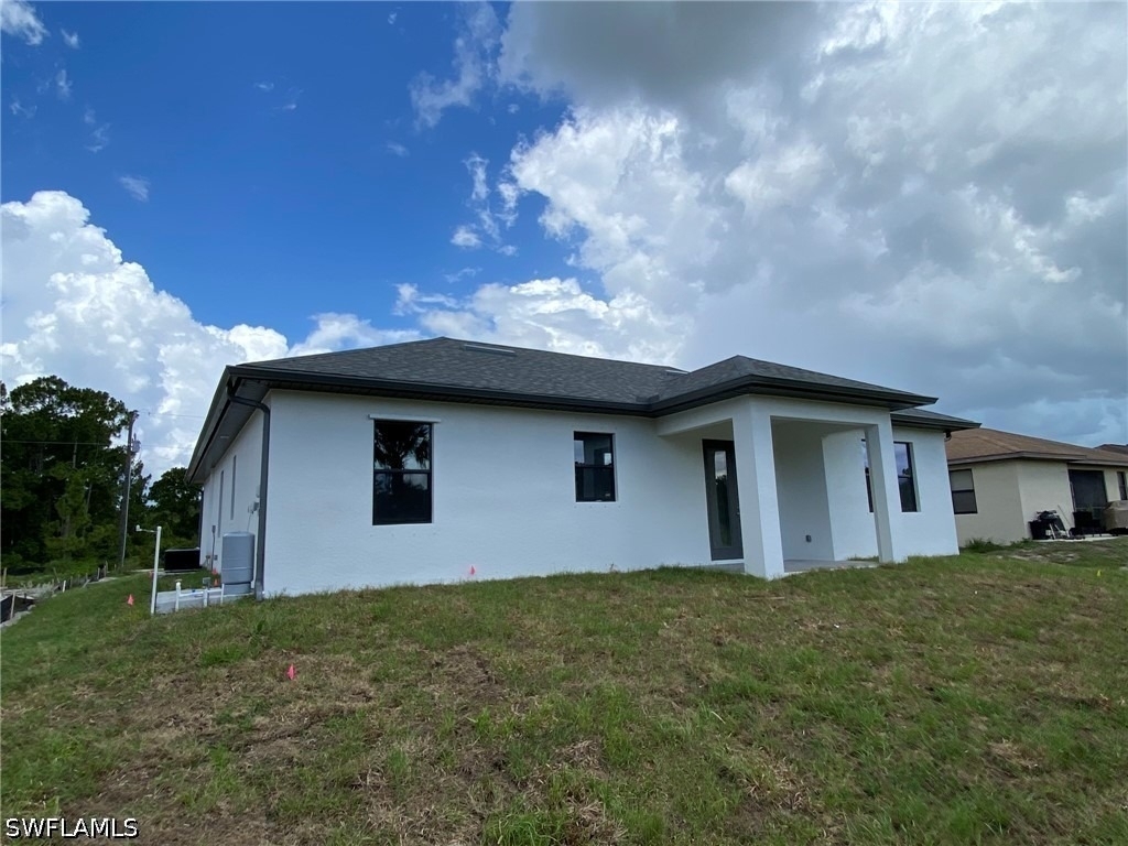 4362 40th Street Ne - Photo 3