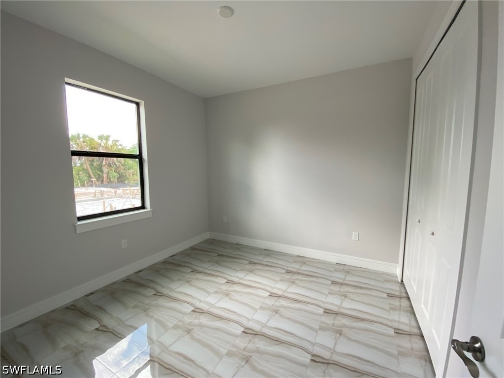 4362 40th Street Ne - Photo 13