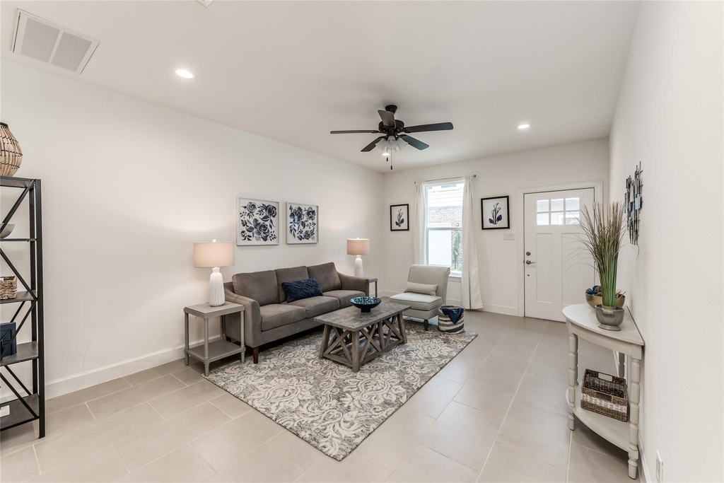 118 Sylvester Road - Photo 3