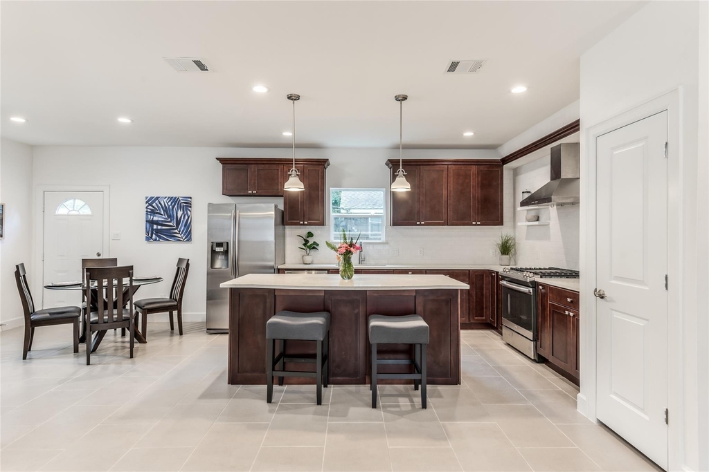 118 Sylvester Road - Photo 4