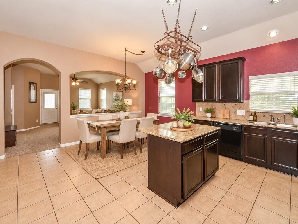6103 Grassy Haven Lane - Photo 2