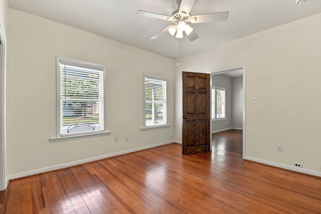 905 Pizer Street - Photo 10