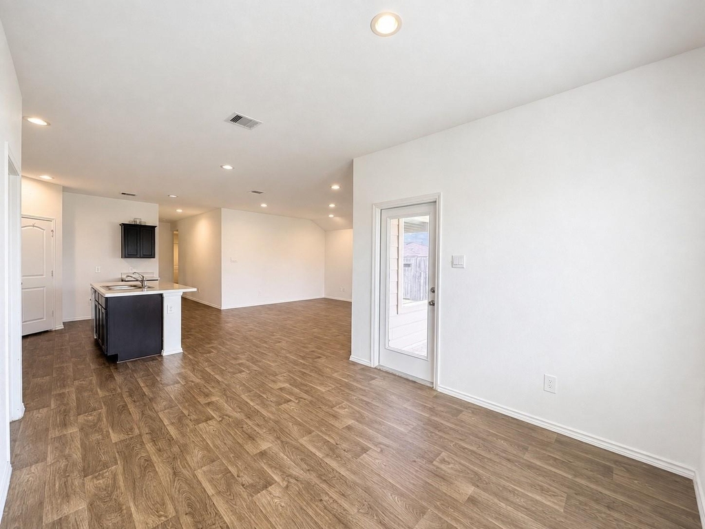 21518 Corsica Cove Court - Photo 13