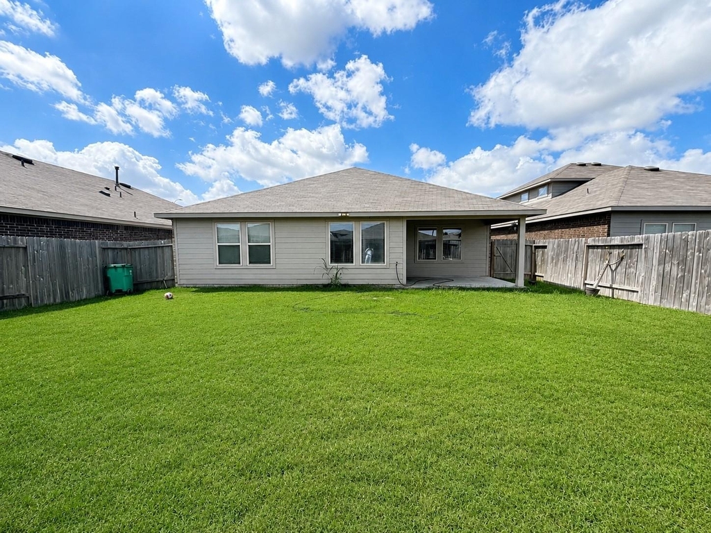 21518 Corsica Cove Court - Photo 22