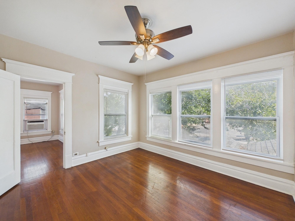 1630 Richmond Avenue - Photo 10