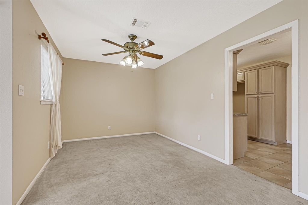3816 Newton Drive - Photo 9
