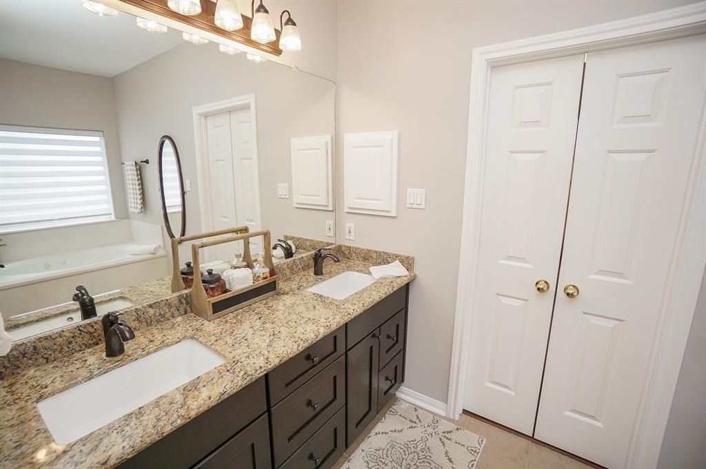 16531 Village View Trail - Photo 18