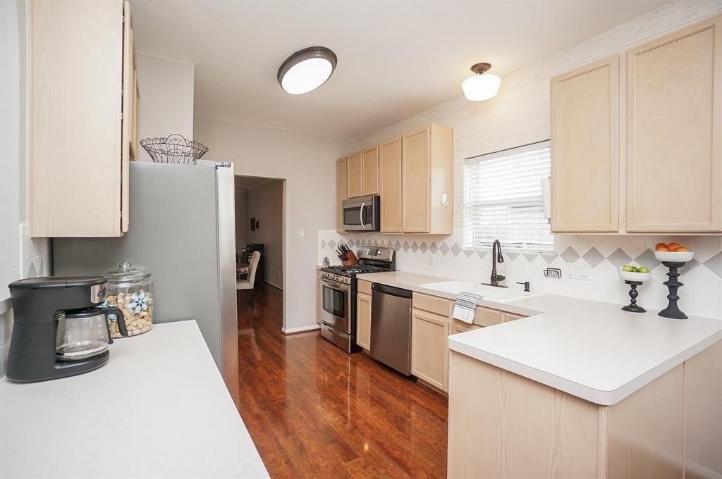 16531 Village View Trail - Photo 9