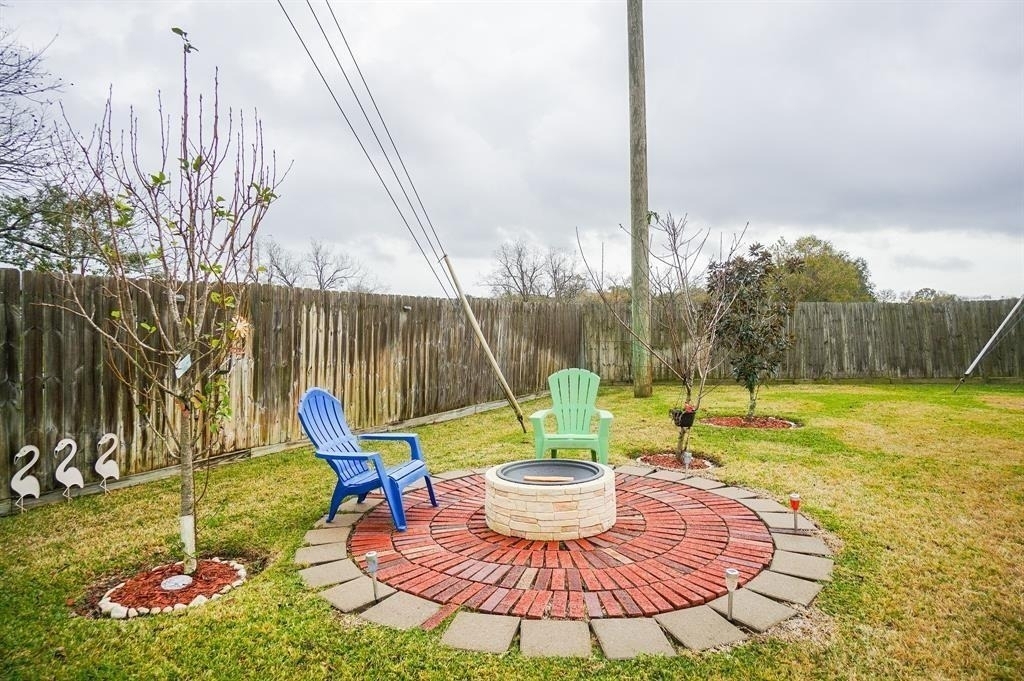 16531 Village View Trail - Photo 27