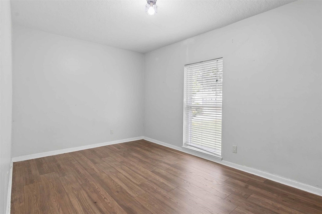 5914 Willowbend Boulevard - Photo 14
