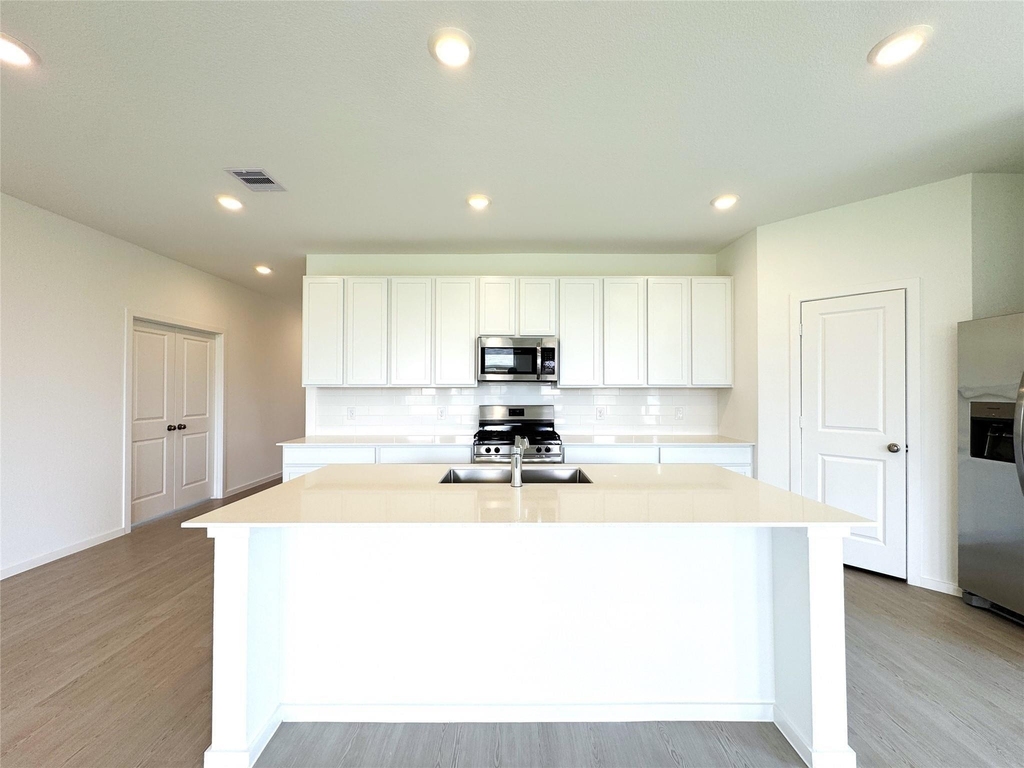 6815 Harvest Wheat Lane - Photo 16