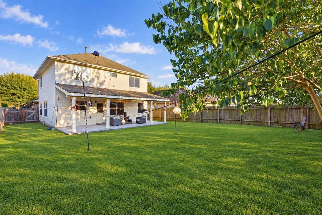 9519 Maple Green Lane - Photo 2
