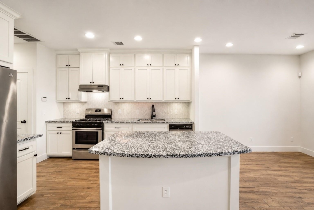 3605 Billingsley Street - Photo 6