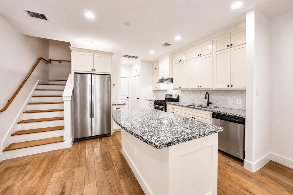 3605 Billingsley Street - Photo 5