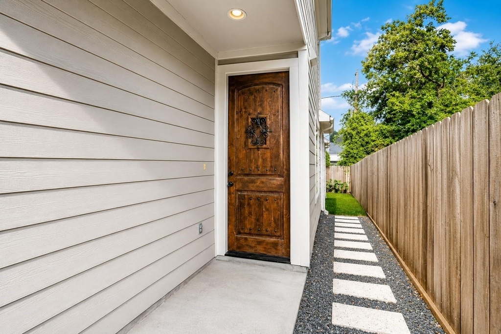 3605 Billingsley Street - Photo 3
