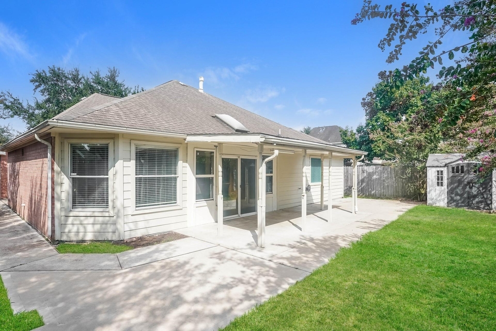 10330 Claybrook Drive - Photo 14