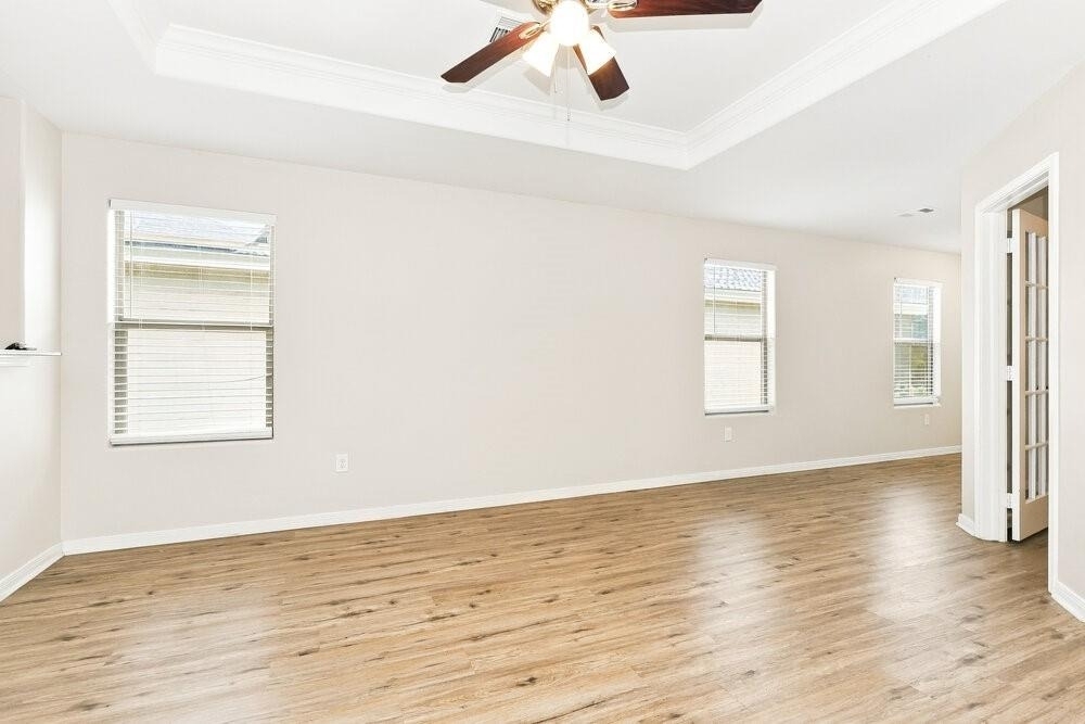9927 Sanders Rose Lane - Photo 3