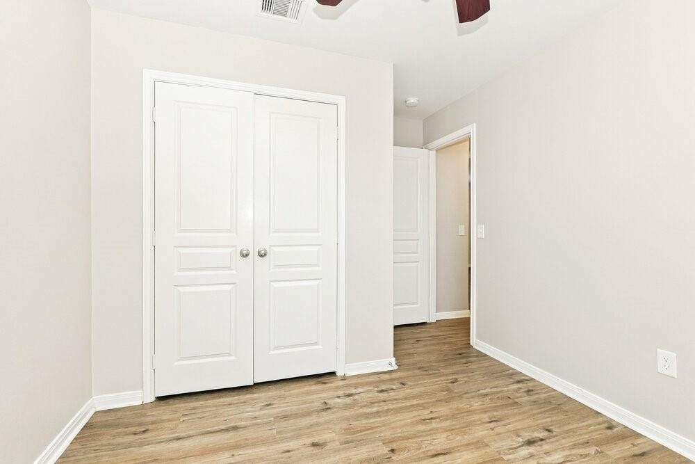 9927 Sanders Rose Lane - Photo 11