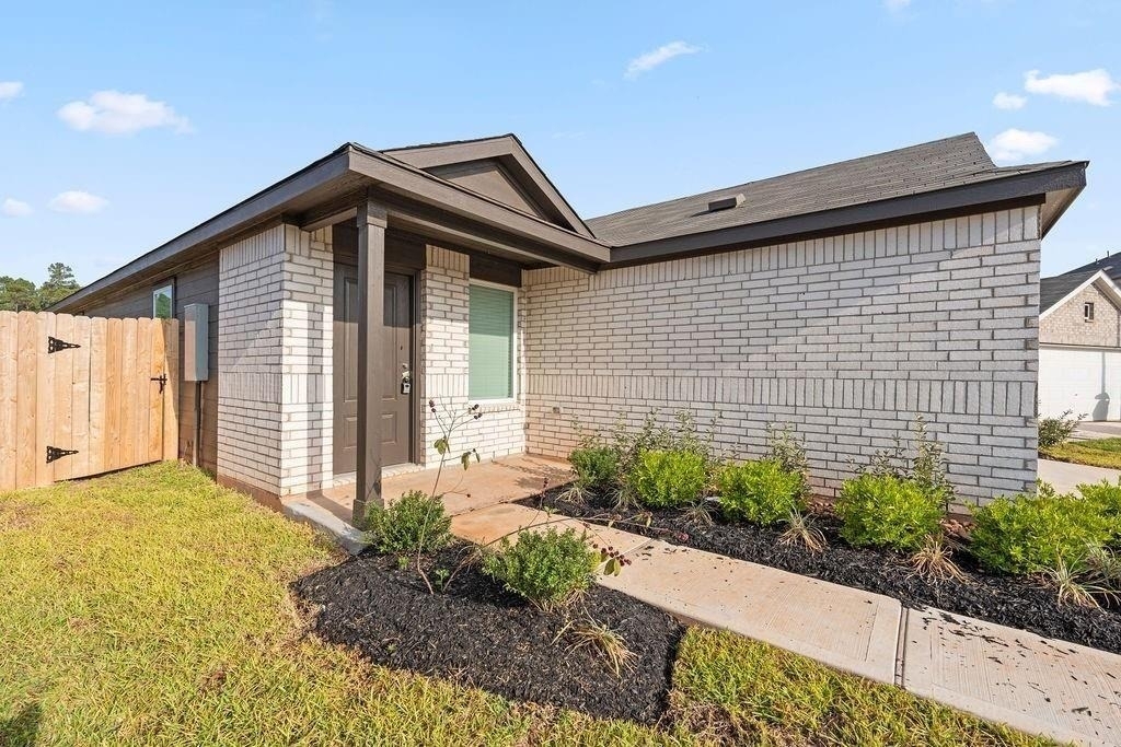 1627 Winwood Drive - Photo 1