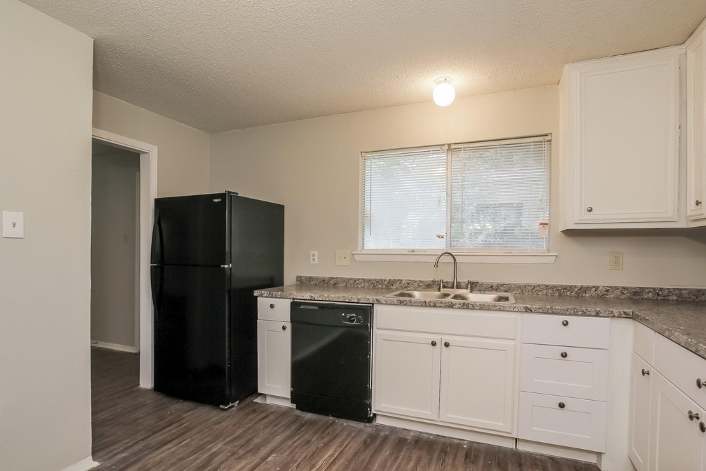 16411 N Cross Drive - Photo 5
