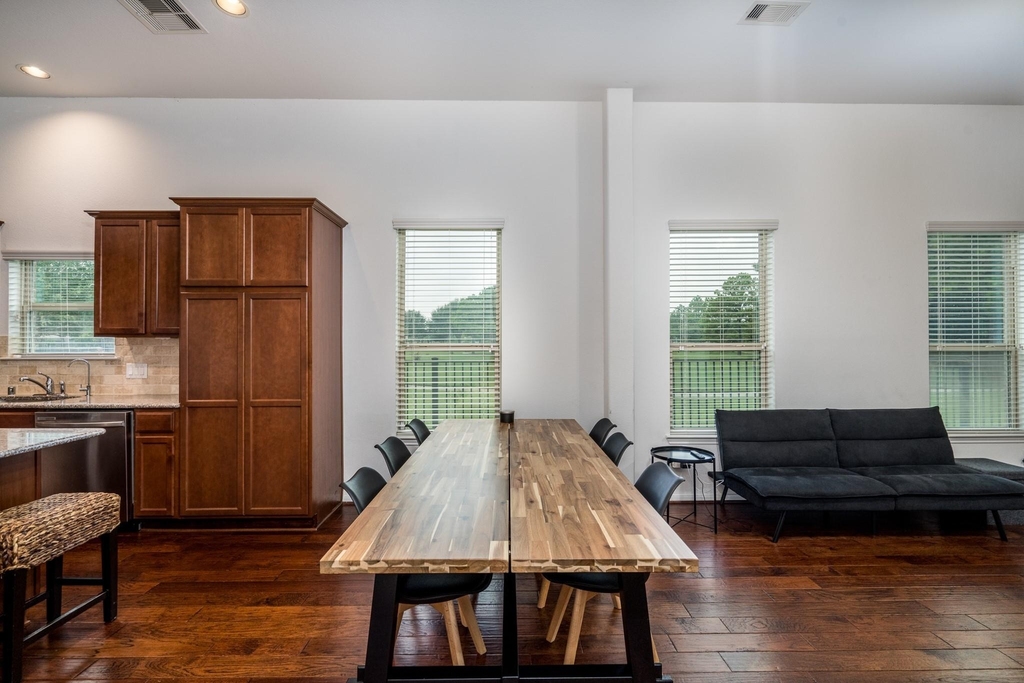 18918 Cove Pointe Dr - Photo 17