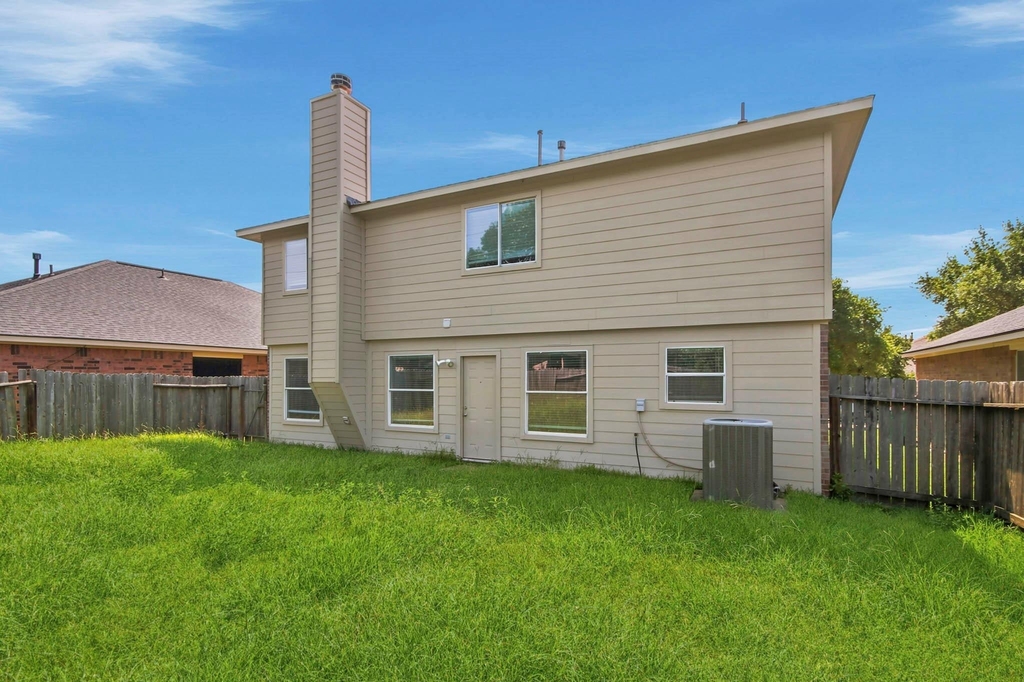 15127 Green Whisper Drive - Photo 23