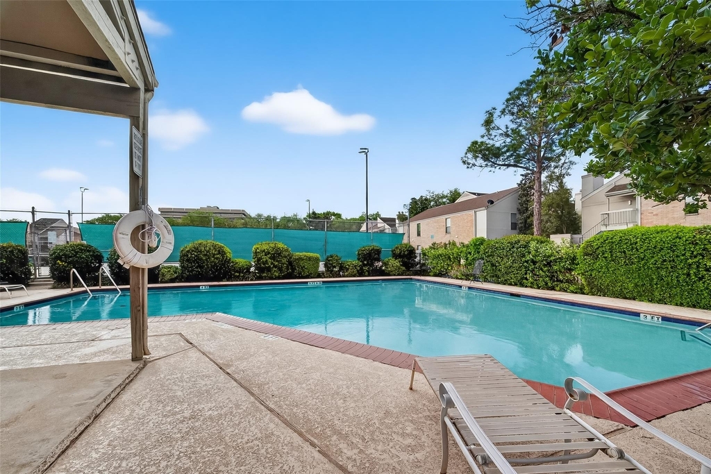 7900 N Stadium Drive - Photo 28