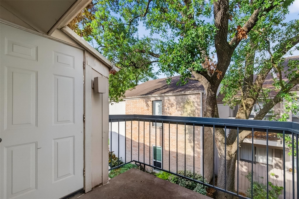 7900 N Stadium Drive - Photo 12