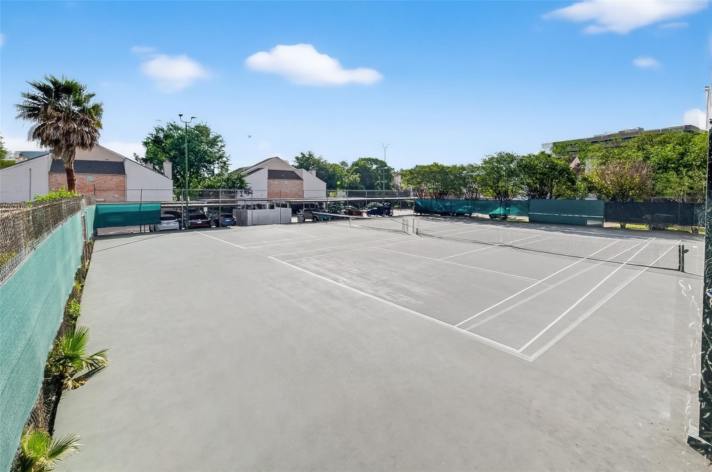 7900 N Stadium Drive - Photo 31