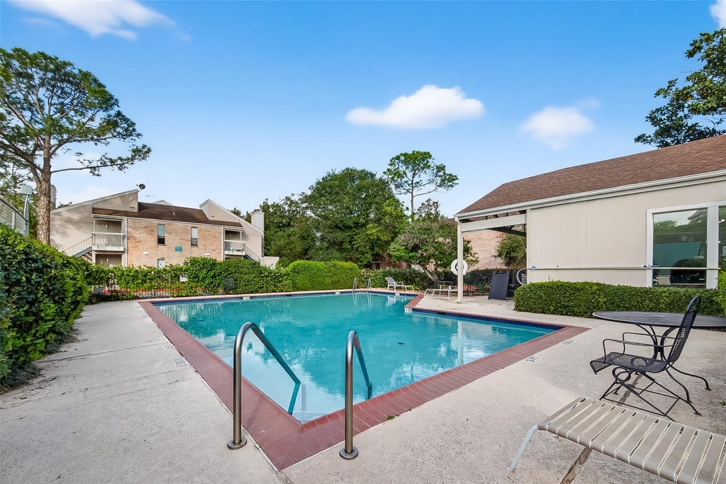 7900 N Stadium Drive - Photo 29