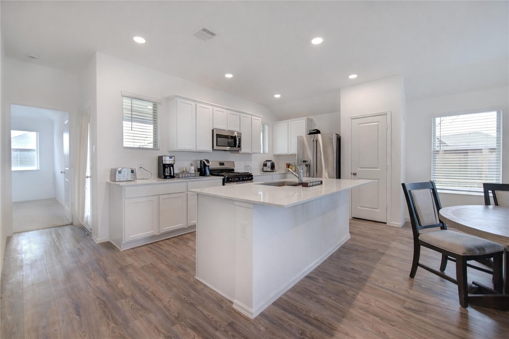 2904 Cordova Hill Drive - Photo 21
